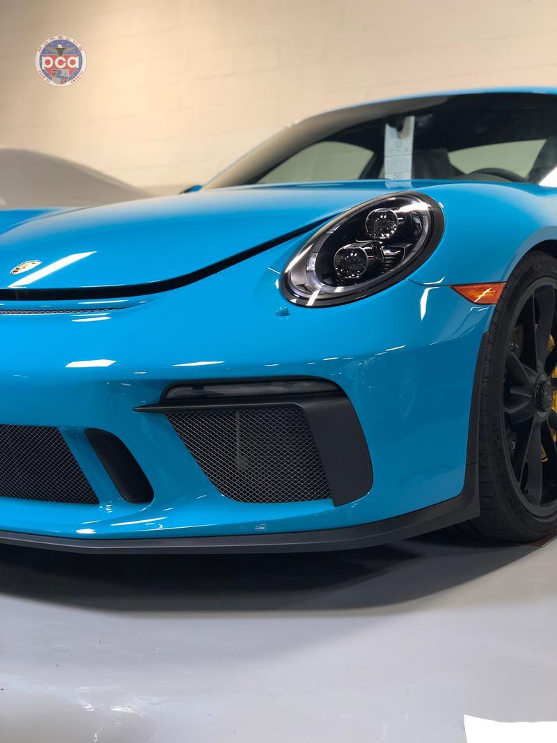 Miami Blue | Rennbow - The Porsche Color Wiki