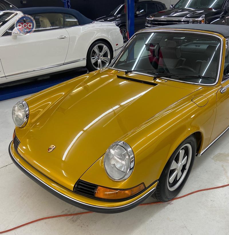 Gold Metallic | Rennbow - The Porsche Color Wiki