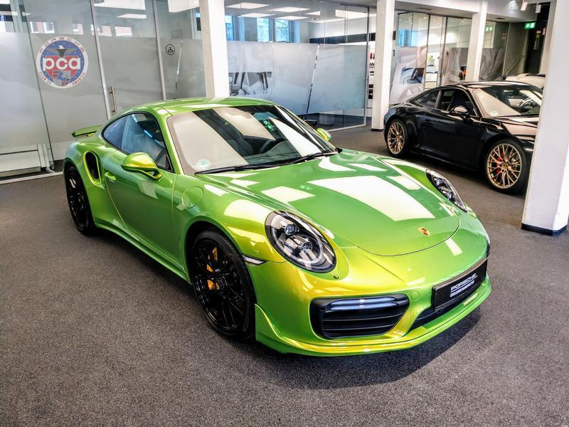 Porsche Python Green