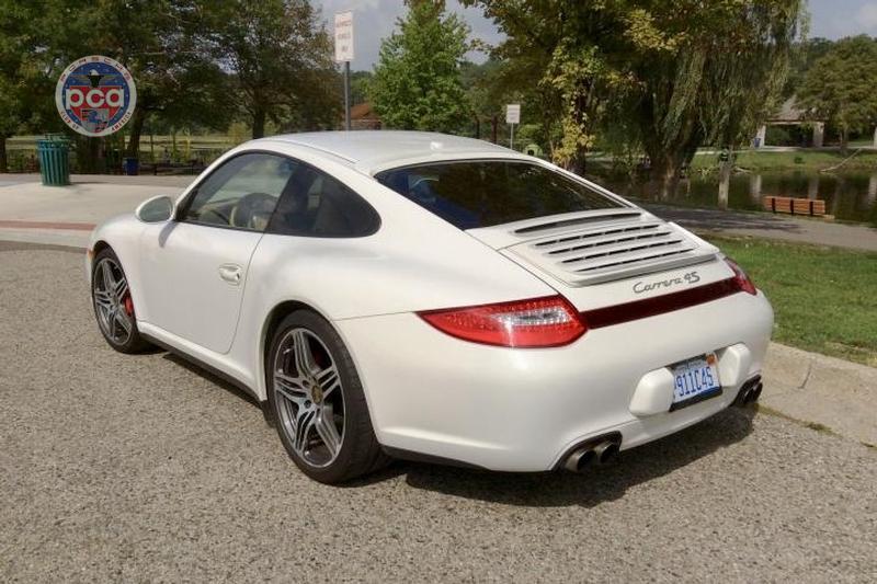 Carrara White | Rennbow - The Porsche Color Wiki