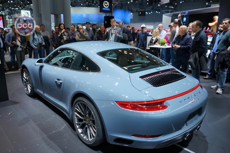 Porsche Etna Blue