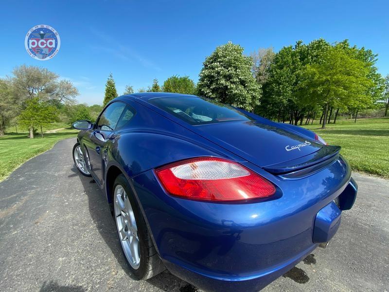 Cobalt Blue Metallic  Rennbow - The Porsche Color Wiki