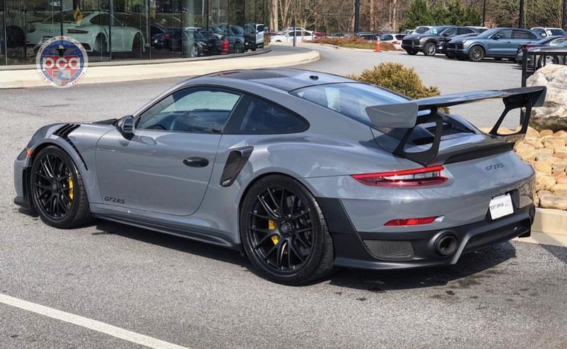 Grigio Telesto Metallic | Rennbow - The Porsche Color Wiki